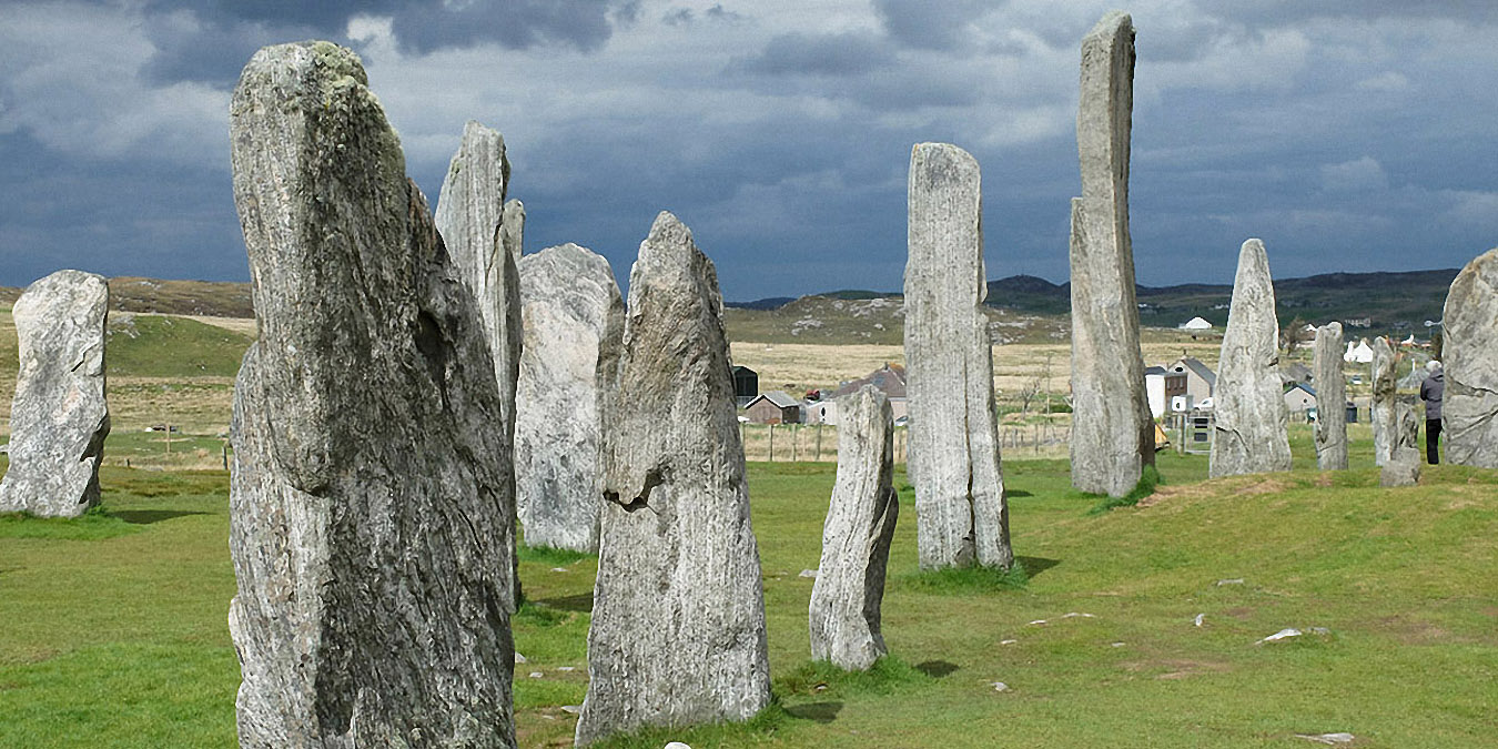 Callanish I : à droite, la pierre centrale haute<br> de 4,80 mètres