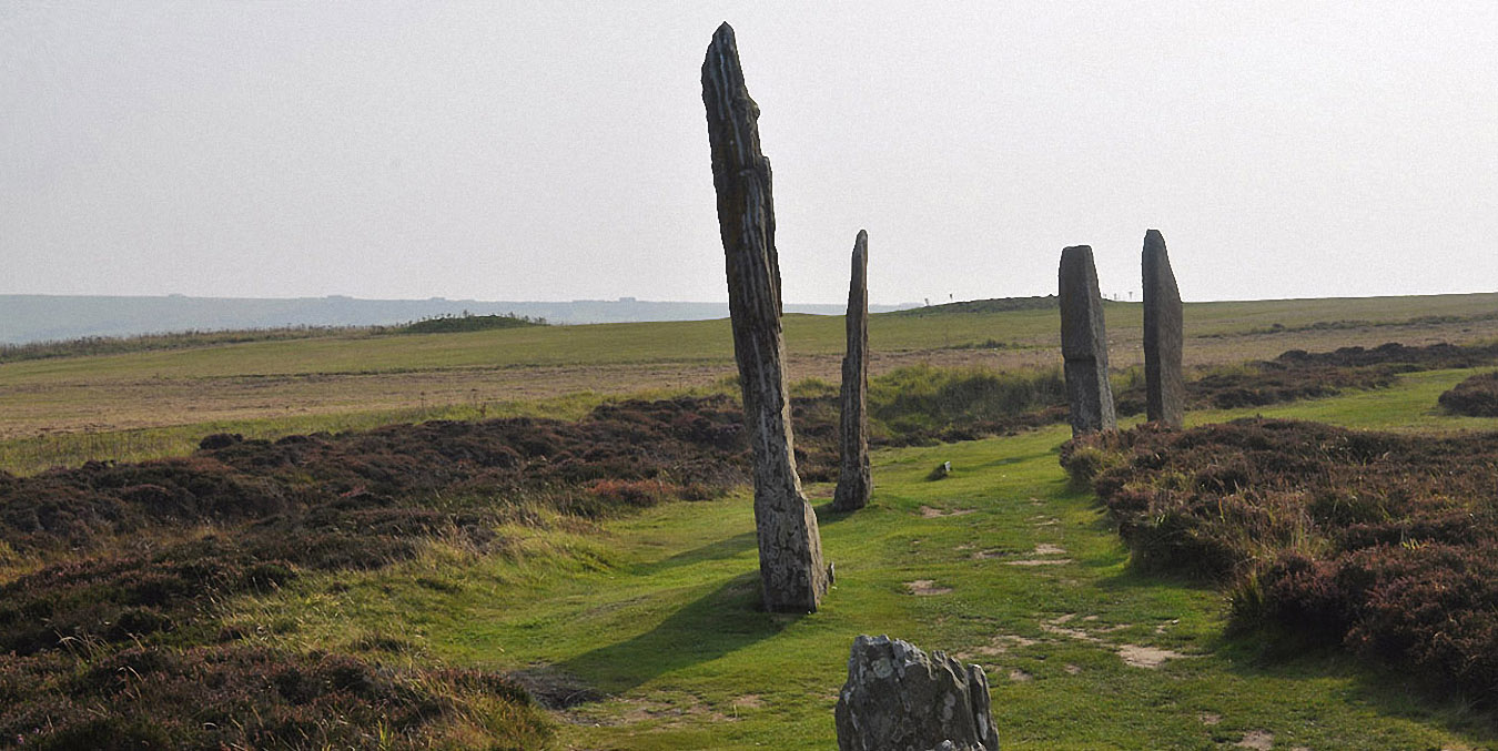 Orcades : le cercle de pierres levées “Ring of Brodgar”